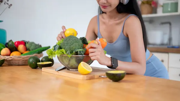 Pilihan Camilan yang Memberi Energi Tanpa Berlebihan